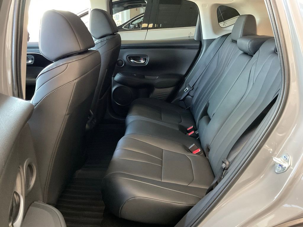 Certified 2025 Acura ADX AWD image 22