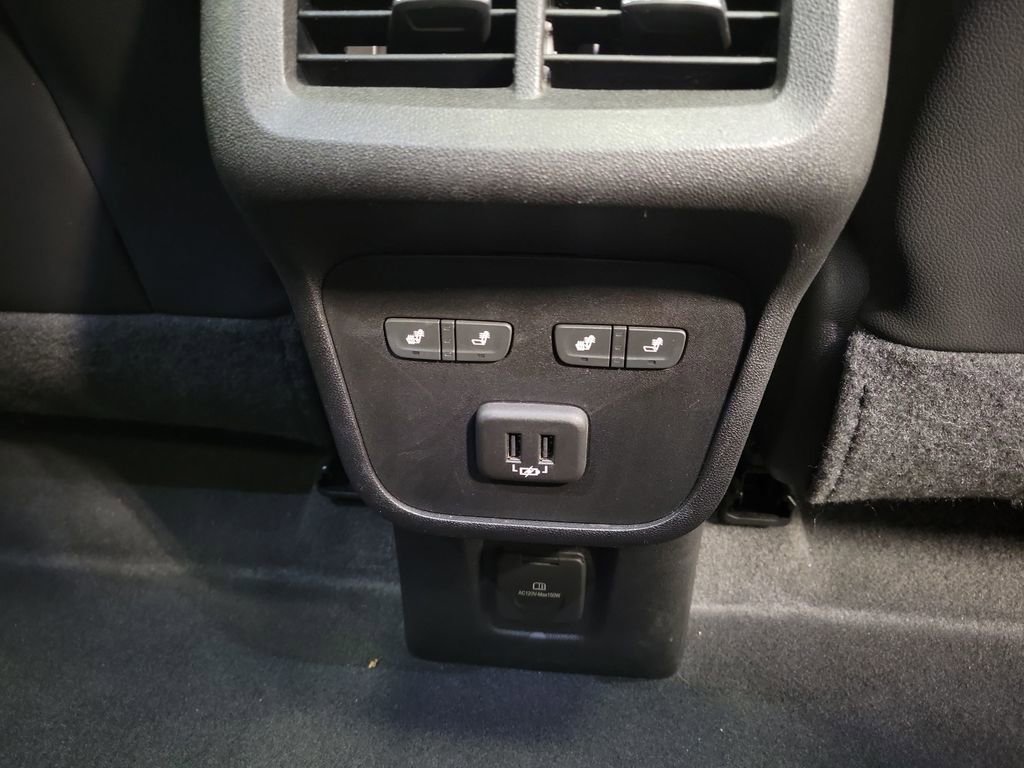 Used 2022 Chevrolet Equinox Premier image 27