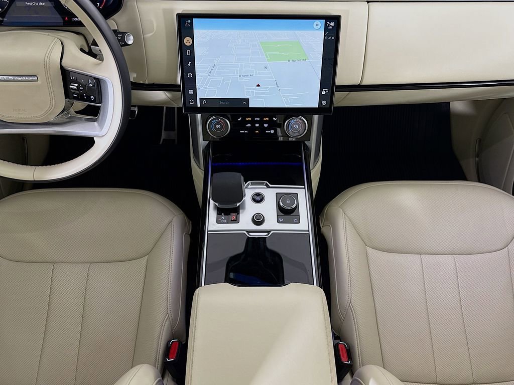 Used 2023 Land Rover Range Rover SE image 17