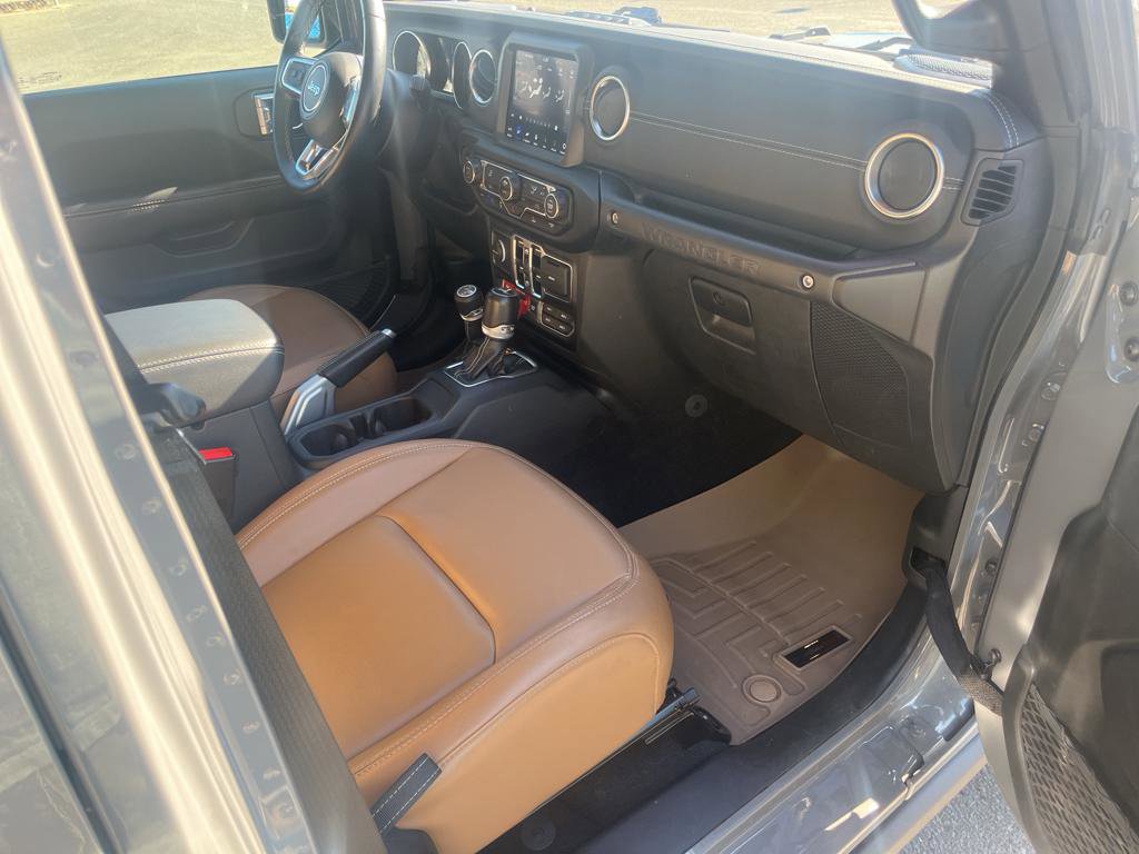 Used 2021 Jeep Wrangler Unlimited Rubicon 4xe image 39