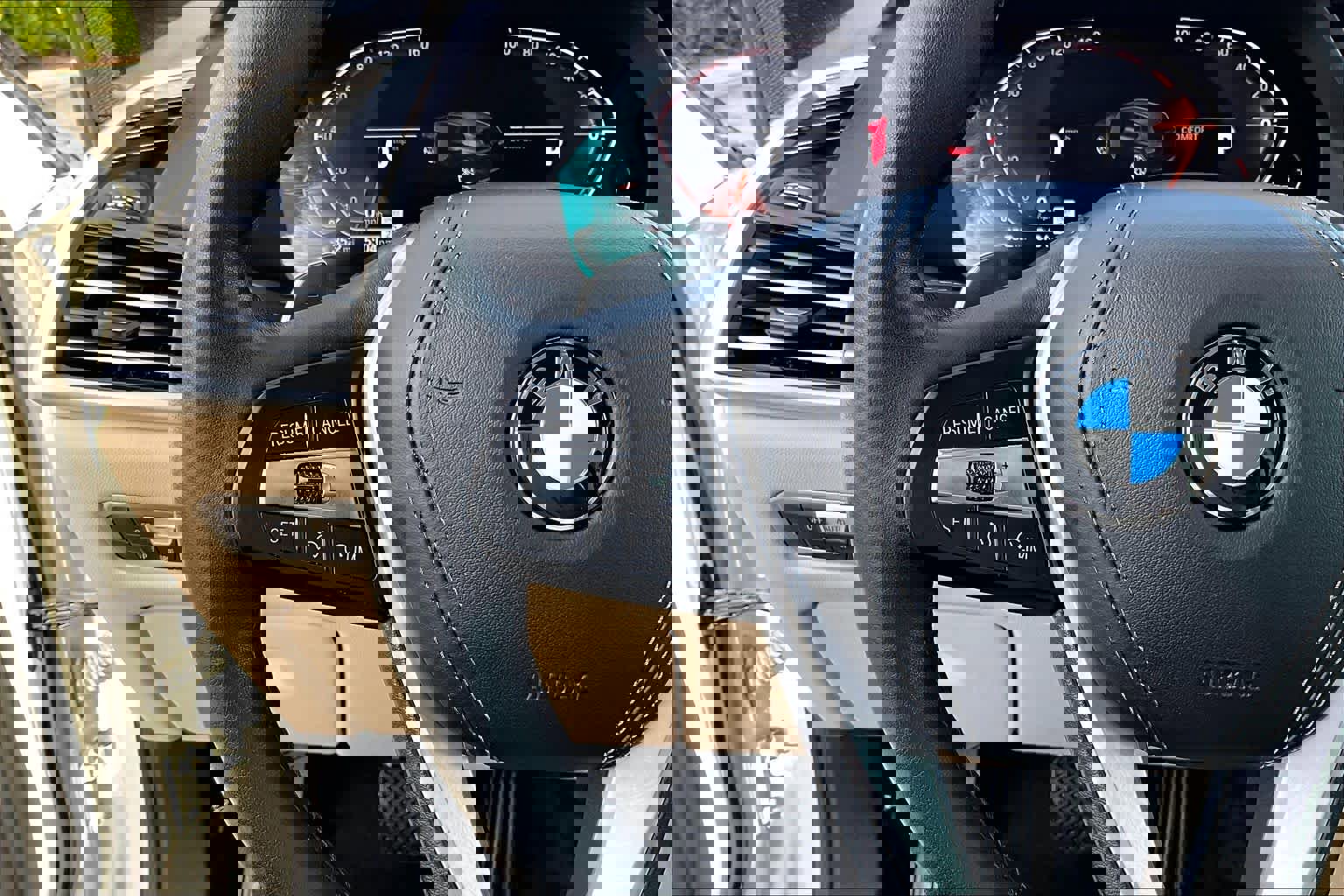 Used 2022 BMW X5 sDrive40i w/ Parking Assistance Package RWD image 22