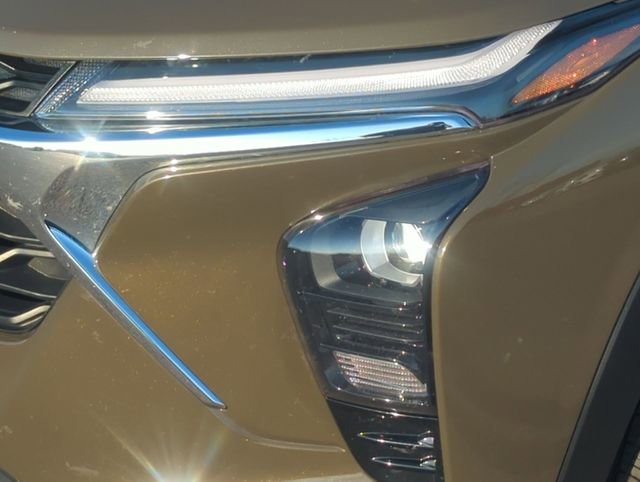 Used 2024 Chevrolet Trax LT w/ LT Convenience Package image 9