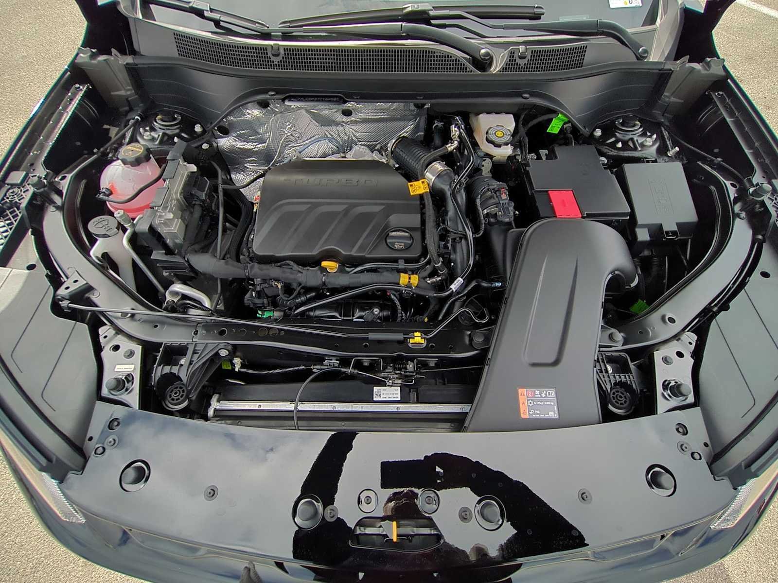 New 2026 Chevrolet Trax ACTIV w/ Sunroof Package FWD image 27