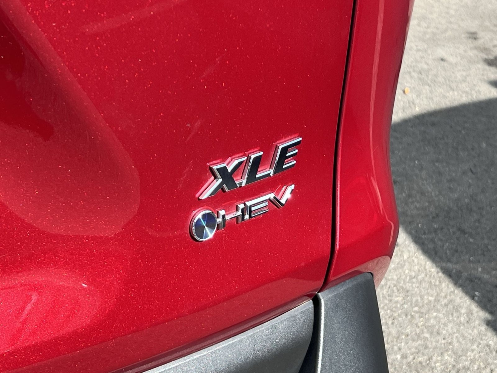 Used 2025 Toyota RAV4 XLE AWD/4WD image 26