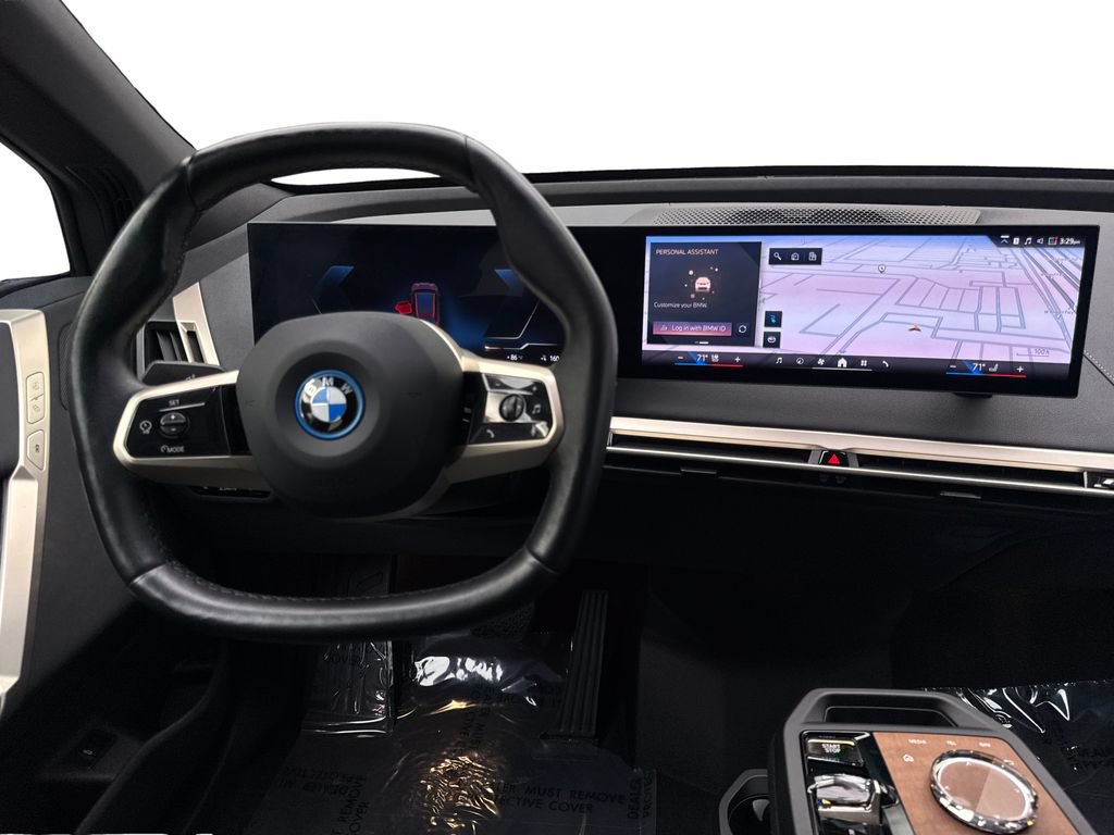 Used 2024 BMW iX xDrive50 w/ Premium Package AWD/4WD image 52