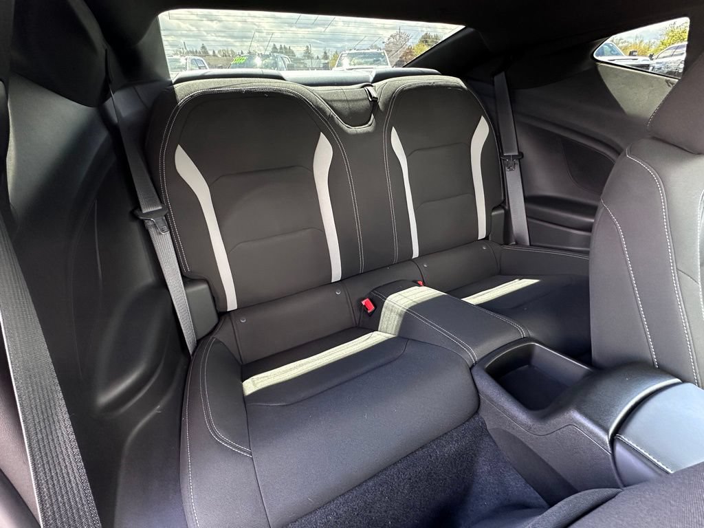 Certified 2021 Chevrolet Camaro LT RWD image 18