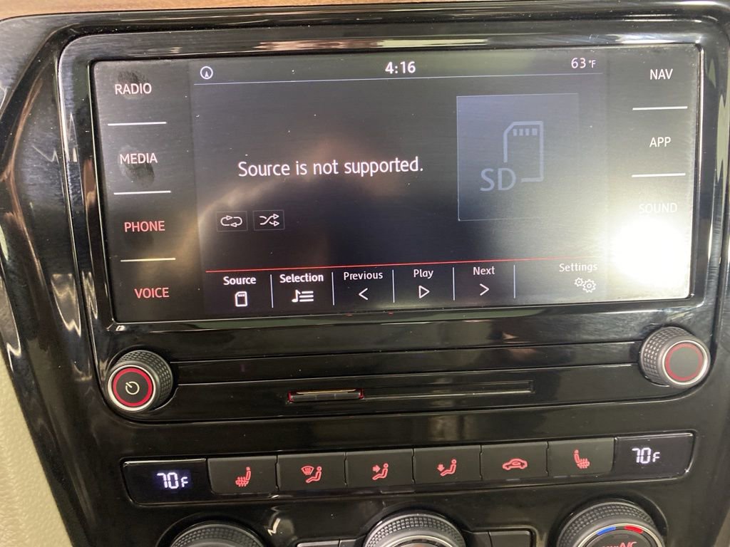 Used 2020 Volkswagen Passat 2.0T SEL image 19