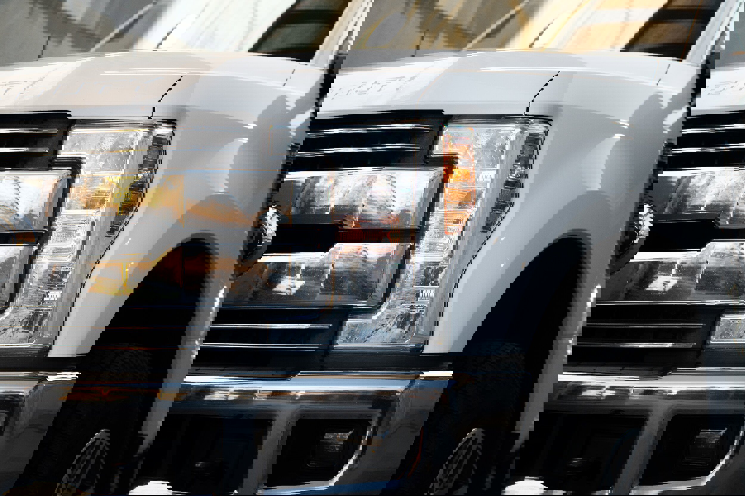 Used 2019 Ford F350 Lariat image 4