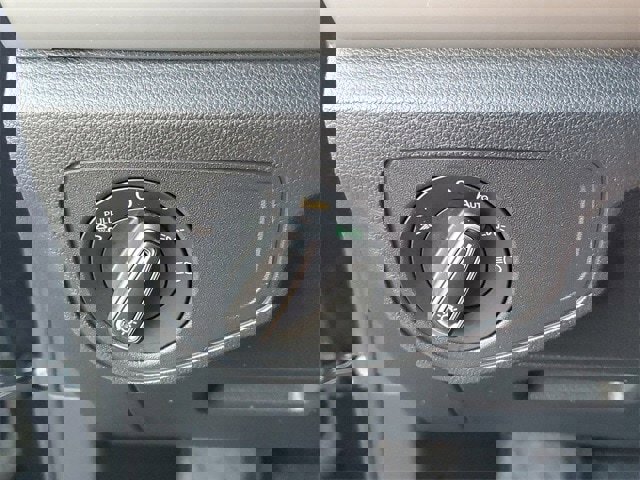 Used 2021 Volkswagen Atlas SEL R-Line image 31