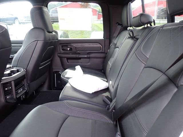 New 2026 RAM 2500 Limited AWD/4WD image 14