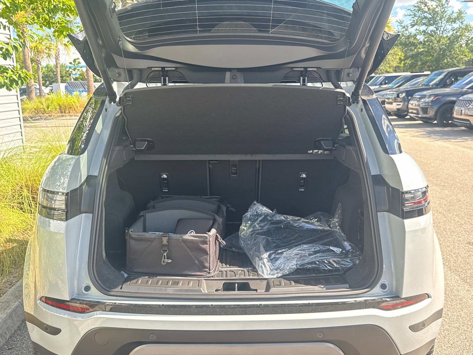 New 2026 Land Rover Range Rover Evoque S image 11