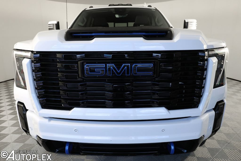 Used 2025 GMC Sierra 3500 Denali w/ Denali Reserve Package AWD/4WD image 2