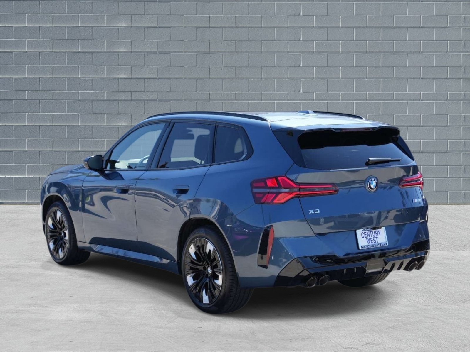 Used 2025 BMW X3 M50 w/ Premium Package AWD/4WD image 3