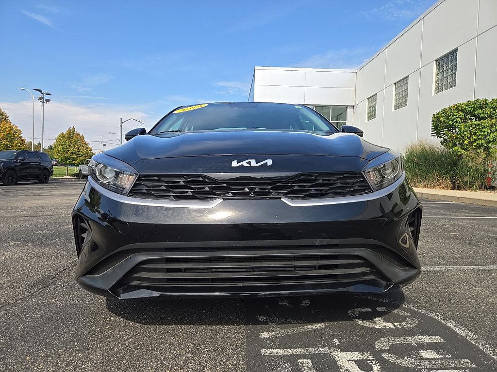 Used 2024 Kia Forte LXS w/ LXS Technology Package FWD image 17