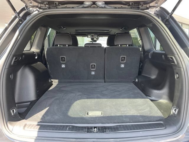 Used 2025 Jeep Grand Cherokee Laredo X AWD/4WD image 30