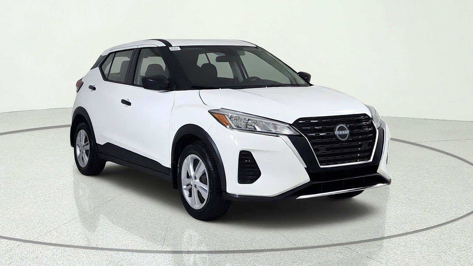 Used 2025 Nissan Kicks Play S