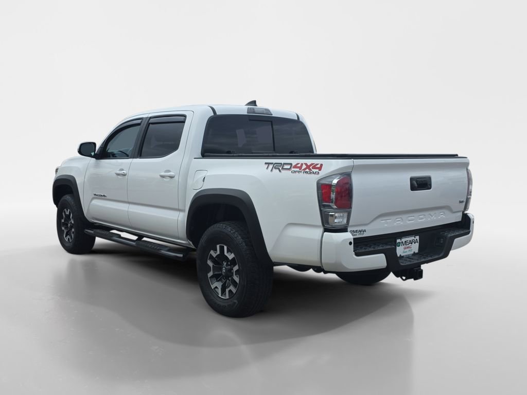 Used 2021 Toyota Tacoma TRD Off-Road w/ Technology Package AWD/4WD image 3