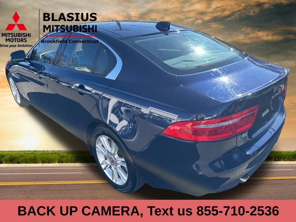 Used 2017 Jaguar XE Premium image 6