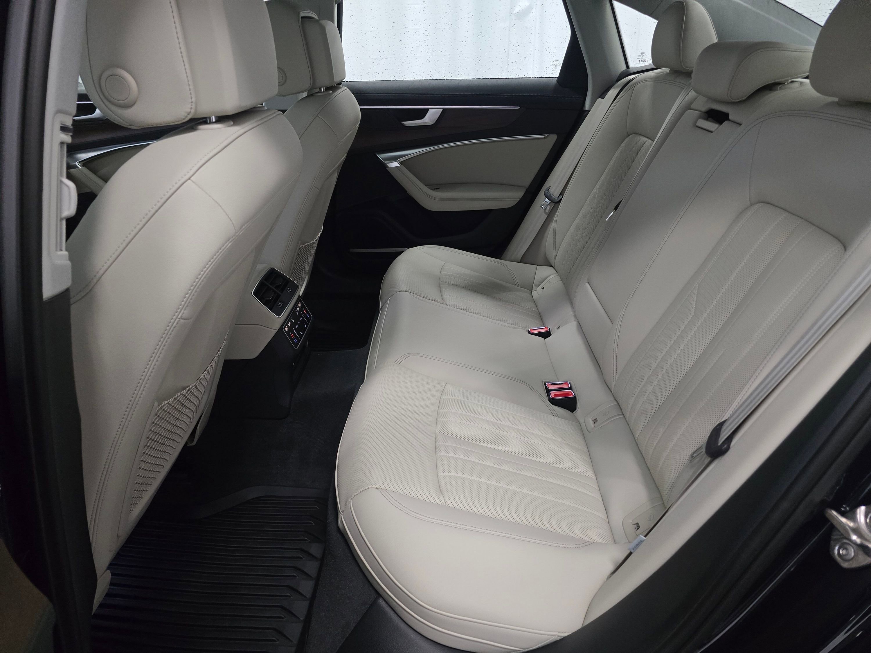 Certified 2025 Audi A6 Premium Plus w/ Premium Plus Package image 19