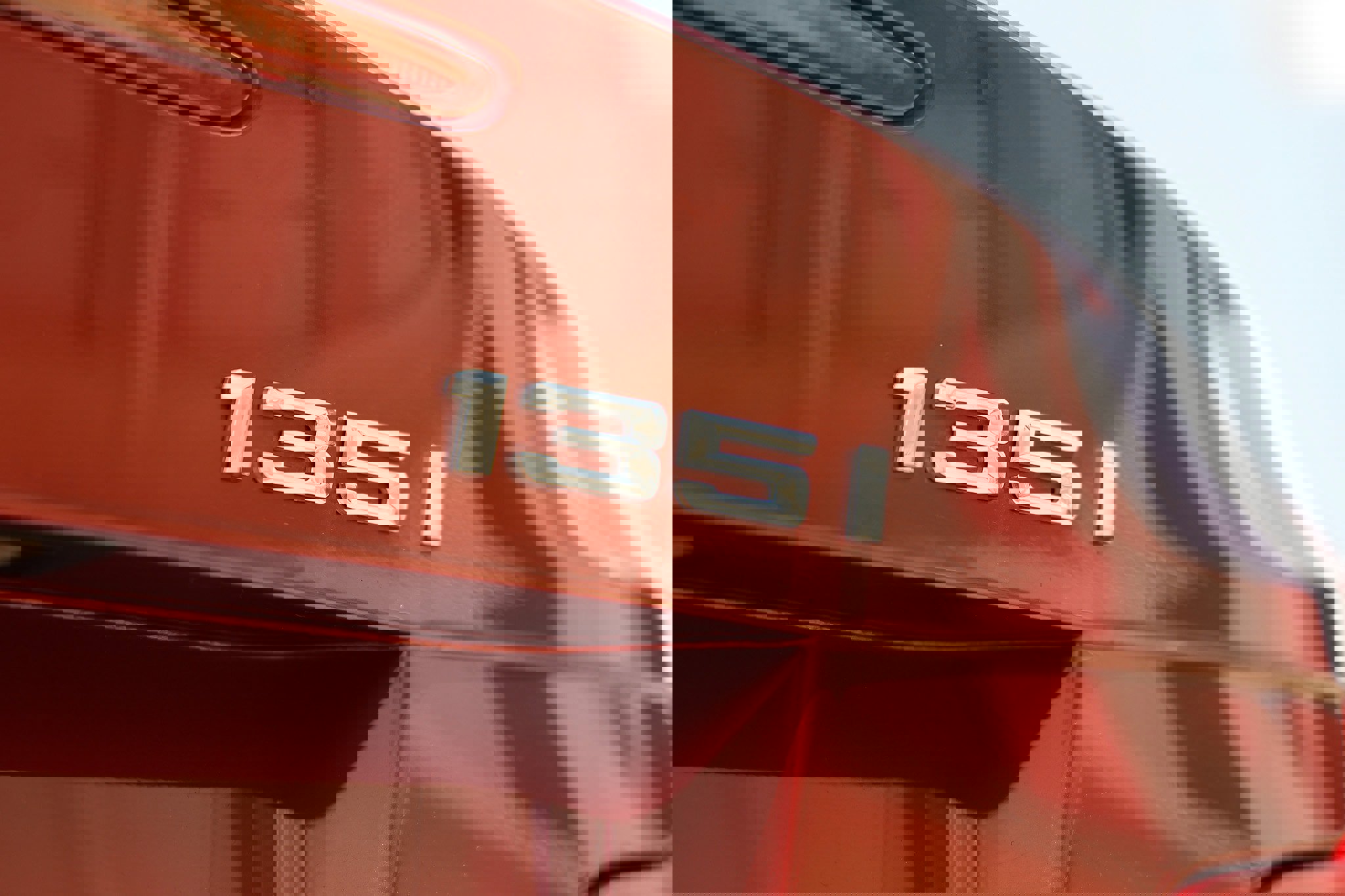 Used 2012 BMW 135i Convertible w/ Premium Pkg RWD image 37