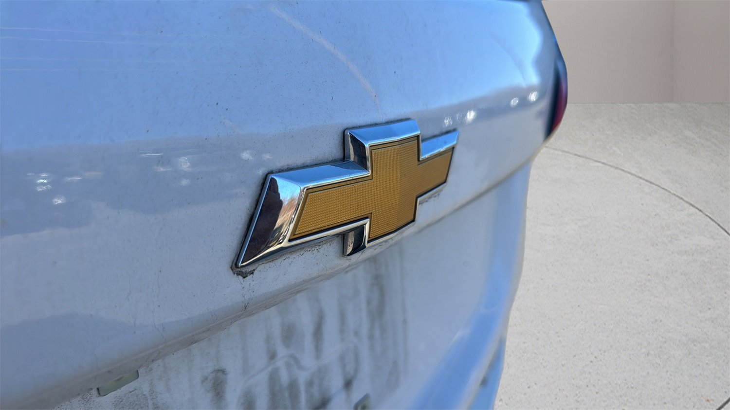 Used 2023 Chevrolet Equinox Premier image 10