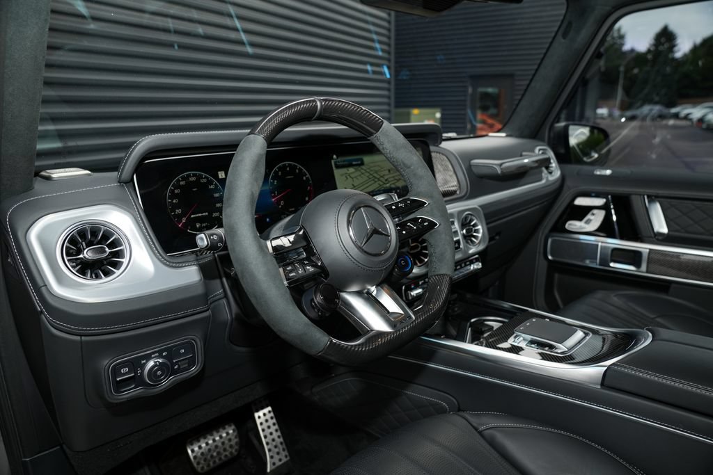 Used 2025 Mercedes-Benz G 63 AMG 4MATIC image 4