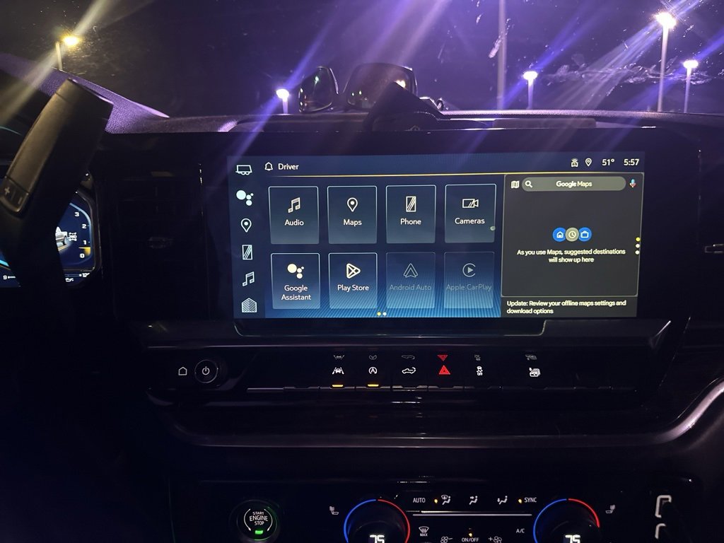 Used 2024 Chevrolet Silverado 1500 LT image 10