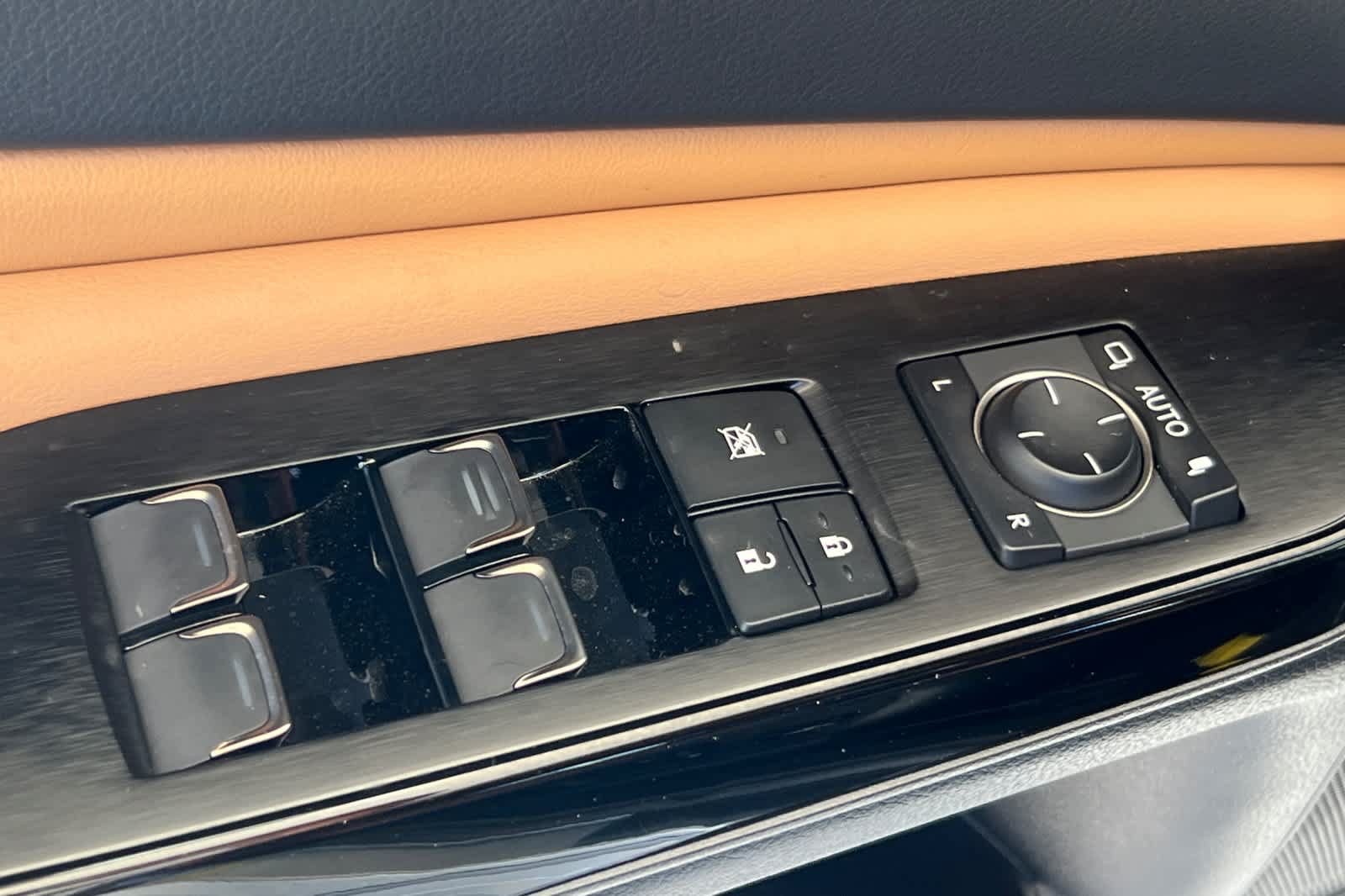 Certified 2023 Lexus ES 350 w/ Premium Package FWD image 13