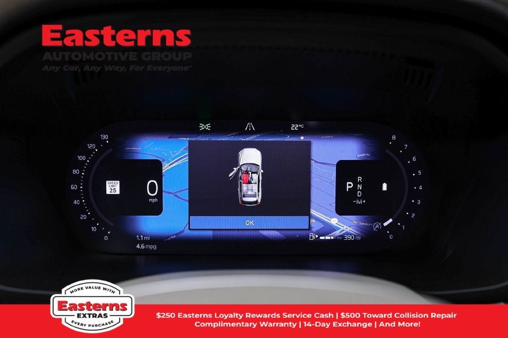 Used 2022 Volvo XC60 B5 Momentum w/ Climate Package AWD/4WD image 18