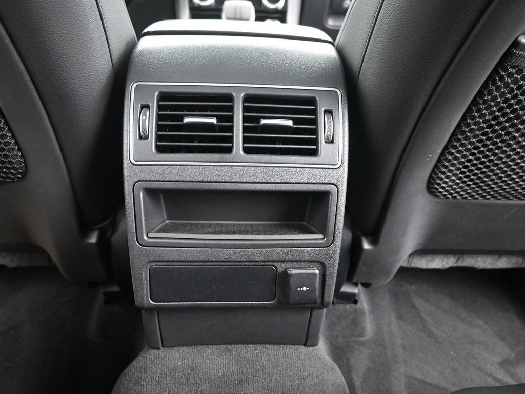 Used 2023 Jaguar F-PACE S image 17