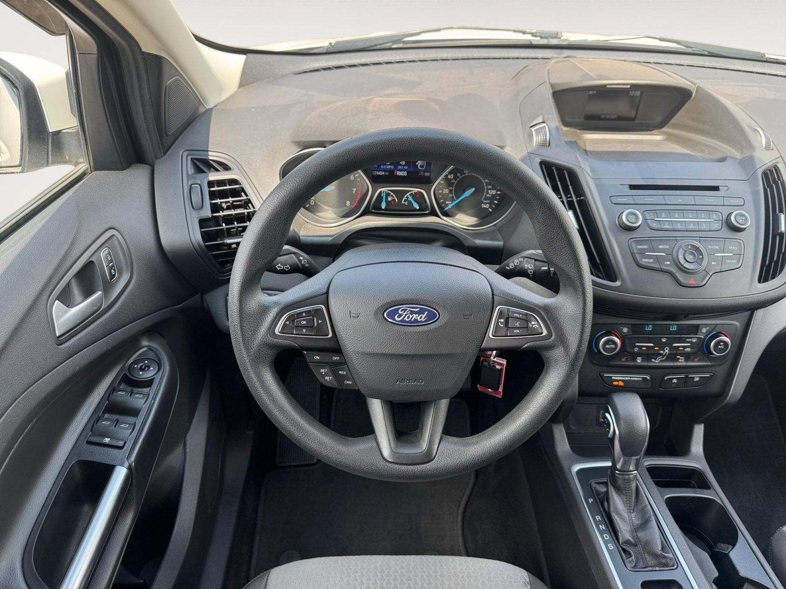 Used 2018 Ford Escape SE FWD image 12