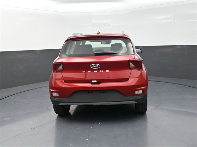 New 2025 Hyundai Venue Limited image 7