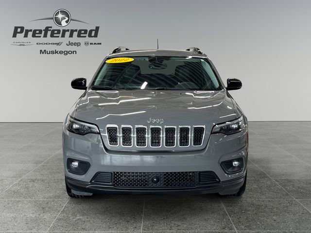 Used 2022 Jeep Cherokee Latitude Lux image 11