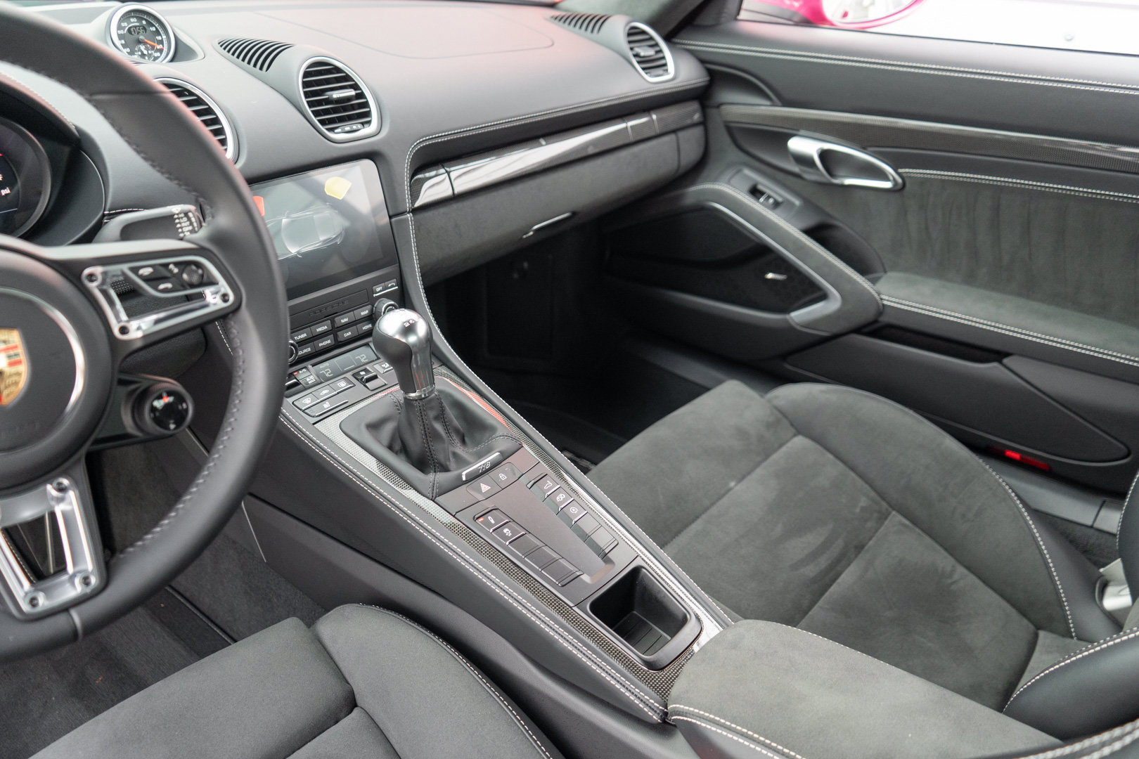 Used 2025 Porsche 718 Cayman GTS RWD image 17