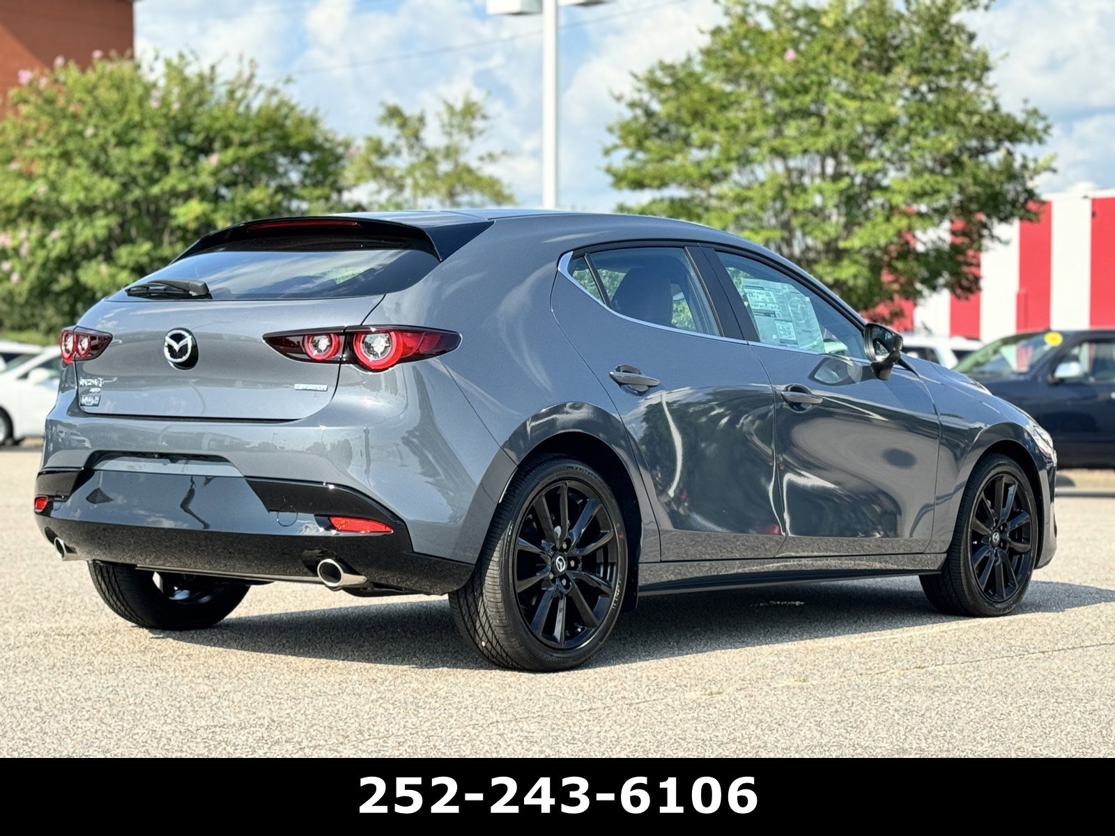 Used 2025 MAZDA MAZDA3 Carbon AWD/4WD image 7