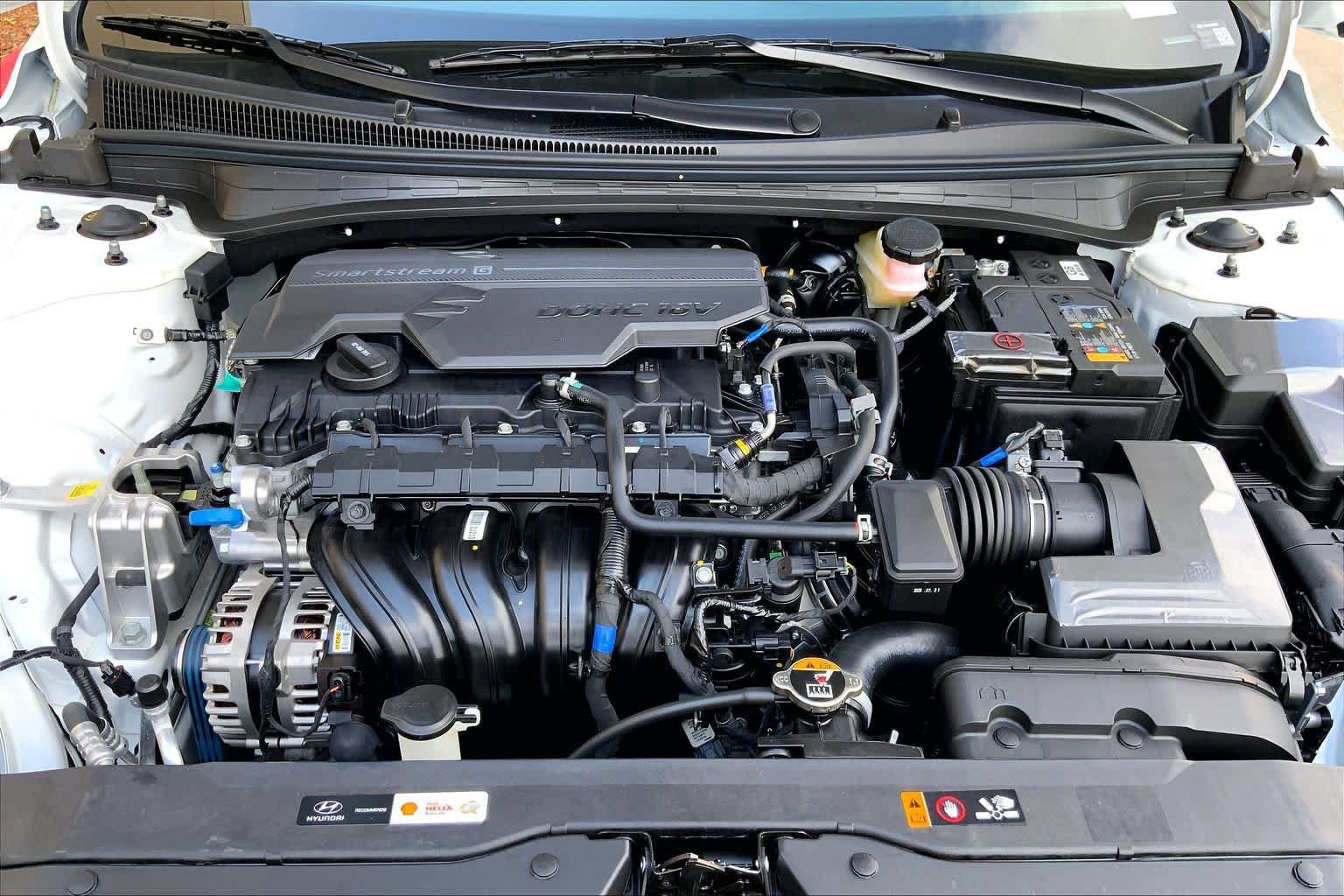 New 2026 Hyundai Elantra SEL Sport FWD image 16