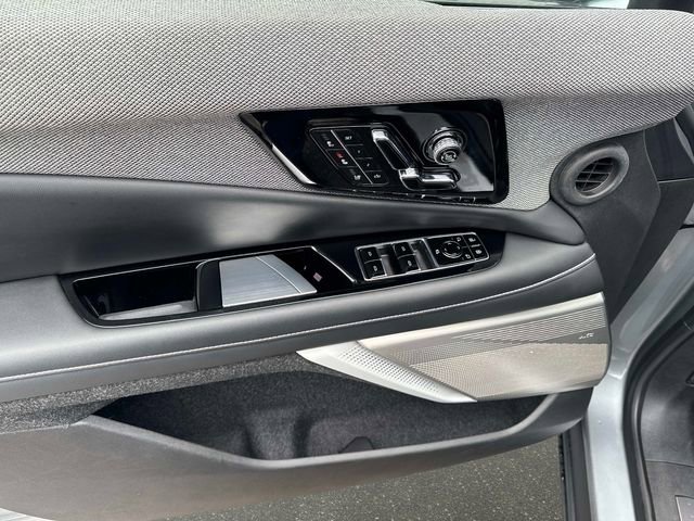 Certified 2025 Cadillac Optiq Sport 2 image 15