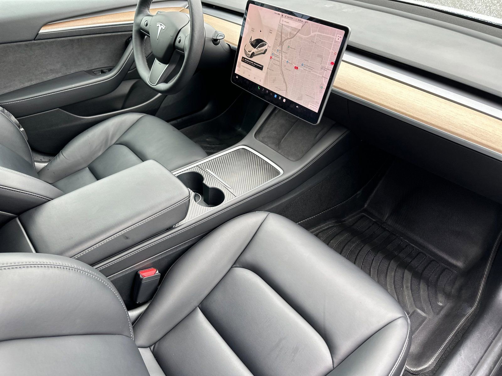 Used 2021 Tesla Model 3 Standard Range Plus image 15