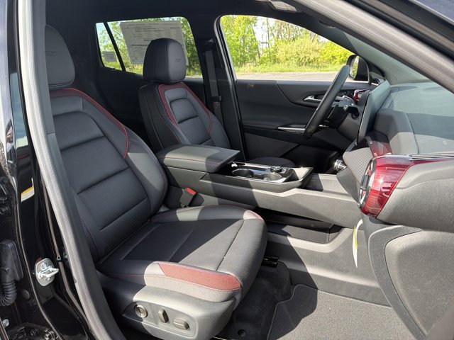 New 2026 Chevrolet Equinox RS w/ Convenience Package III AWD/4WD image 32