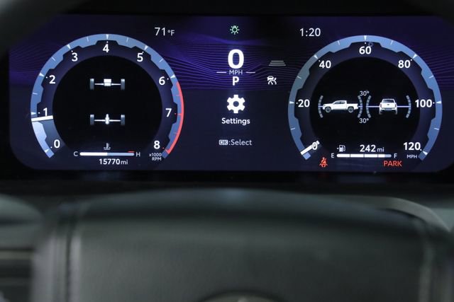 Used 2025 Toyota Tacoma TRD Off-Road AWD/4WD image 16