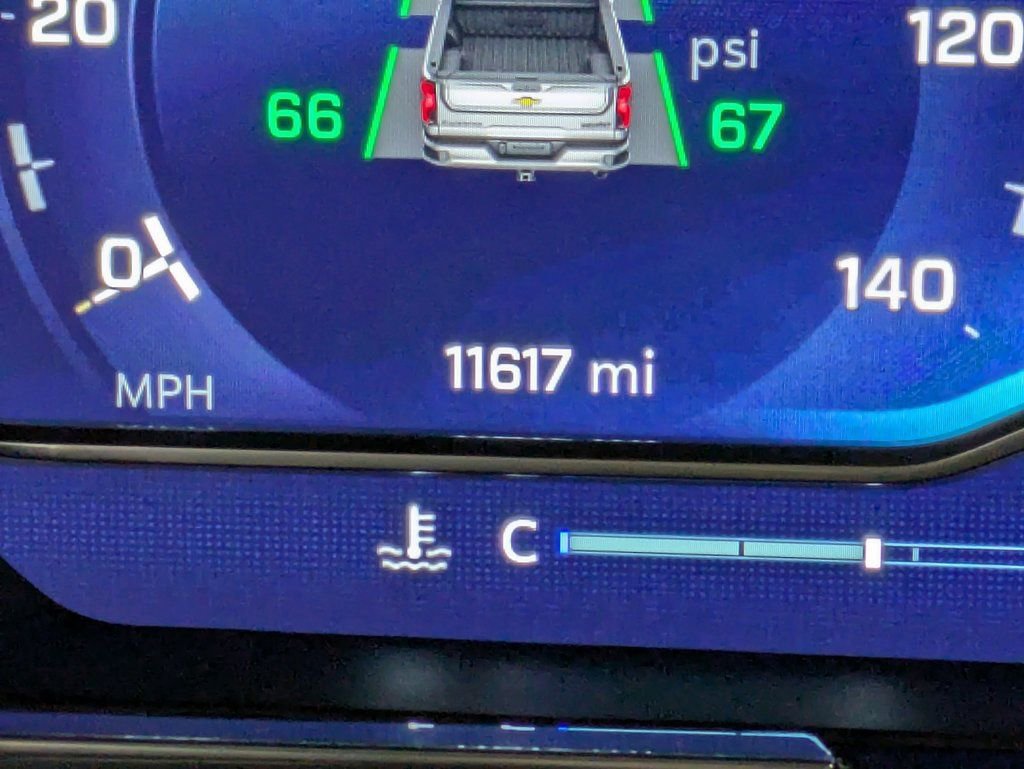 Used 2024 Chevrolet Silverado 3500 High Country w/ High Country Premium Package image 17