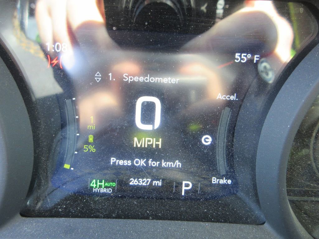 Used 2024 Jeep Wrangler Unlimited image 15