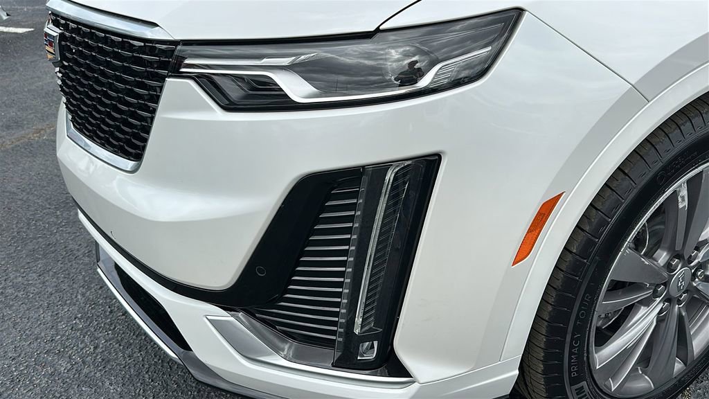 Certified 2022 Cadillac XT6 Premium Luxury image 11