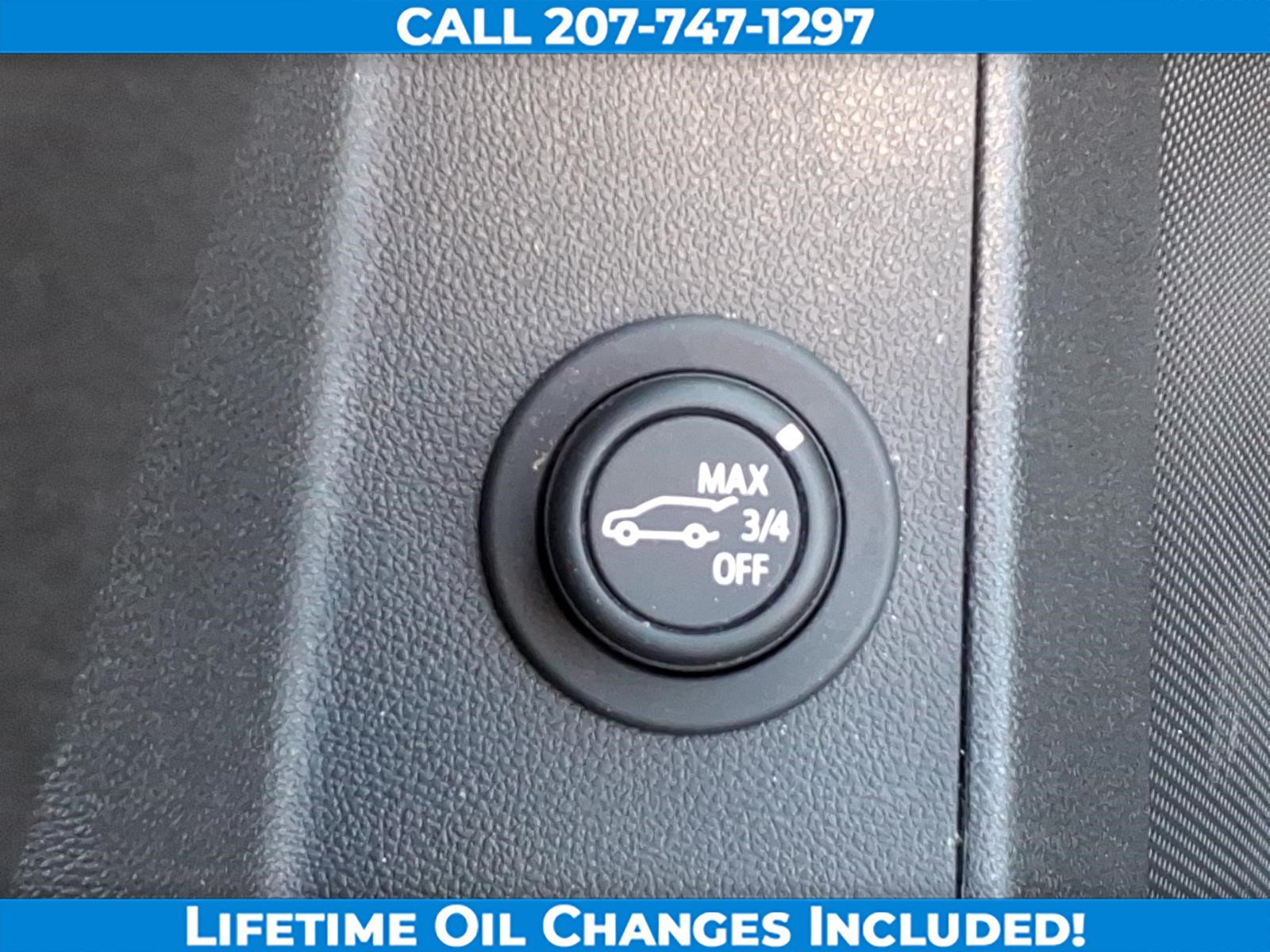 Used 2024 Chevrolet Equinox LT AWD/4WD image 12