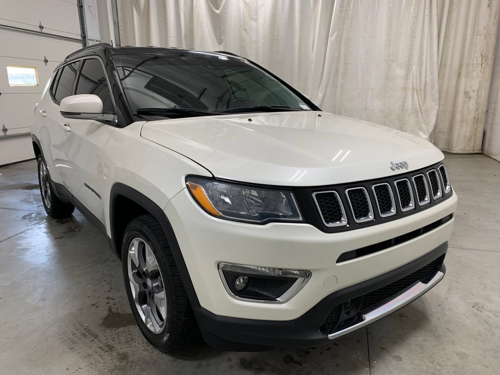 Used 2021 Jeep Compass Limited AWD/4WD image 14