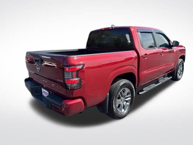 Used 2025 Nissan Frontier SV image 5