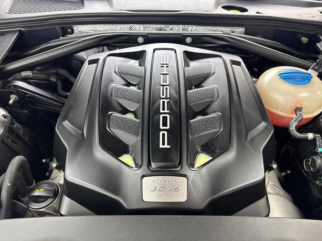 Used 2017 Porsche Macan GTS AWD/4WD image 75