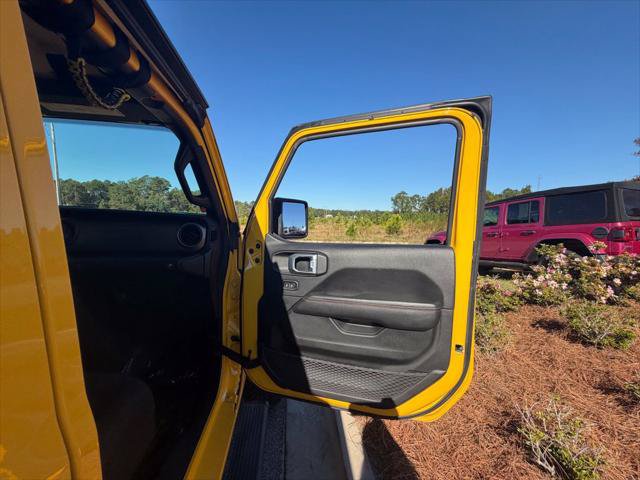 Certified 2018 Jeep Wrangler Unlimited Sport S AWD/4WD image 55