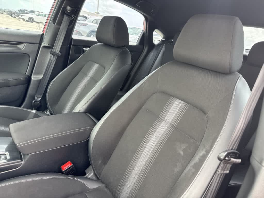 Used 2023 Honda Civic Sport image 13