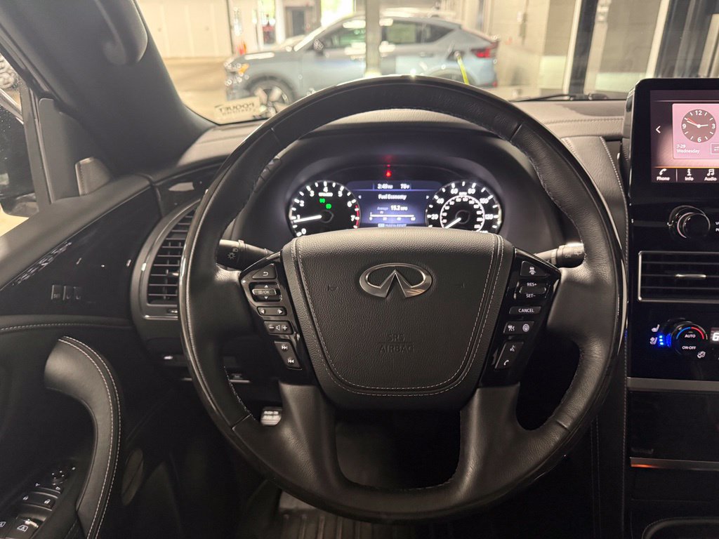 Used 2023 INFINITI QX80 4WD image 12